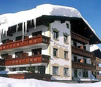 Hotel-garni Felsenhof 3*