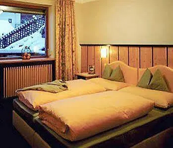 Hotel-garni Felsenhof Hotell