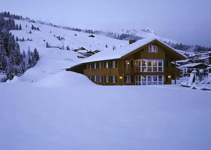 Hotel-garni Felsenhof 3* Lech am Arlberg
